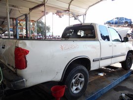 2002 Toyota Tundra SR5 White Extended Cab 4.7L AT 4WD #Z24563